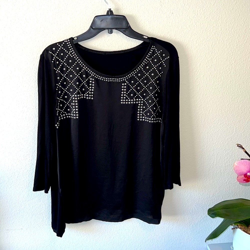 Black bedazzled top poly blend very stretchy and comfy, light weight.